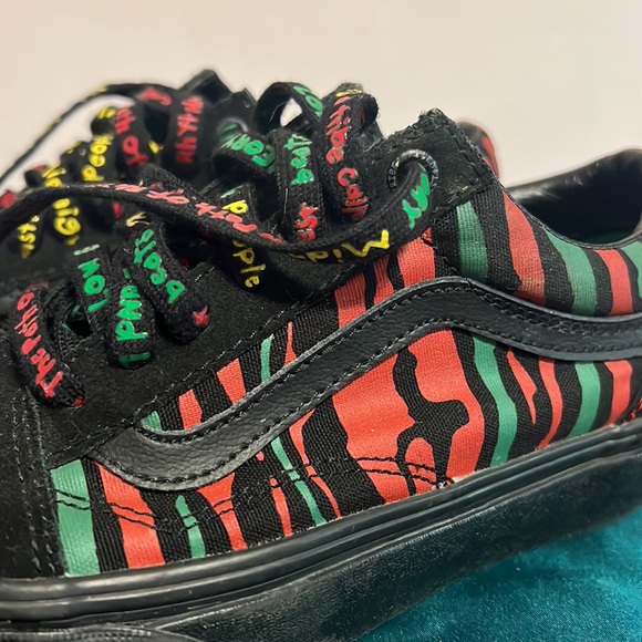 ❤️🖤💚 Boys Tribe Called Quest x Old Skool Kids 'Stripes' - Picture 2 of 8